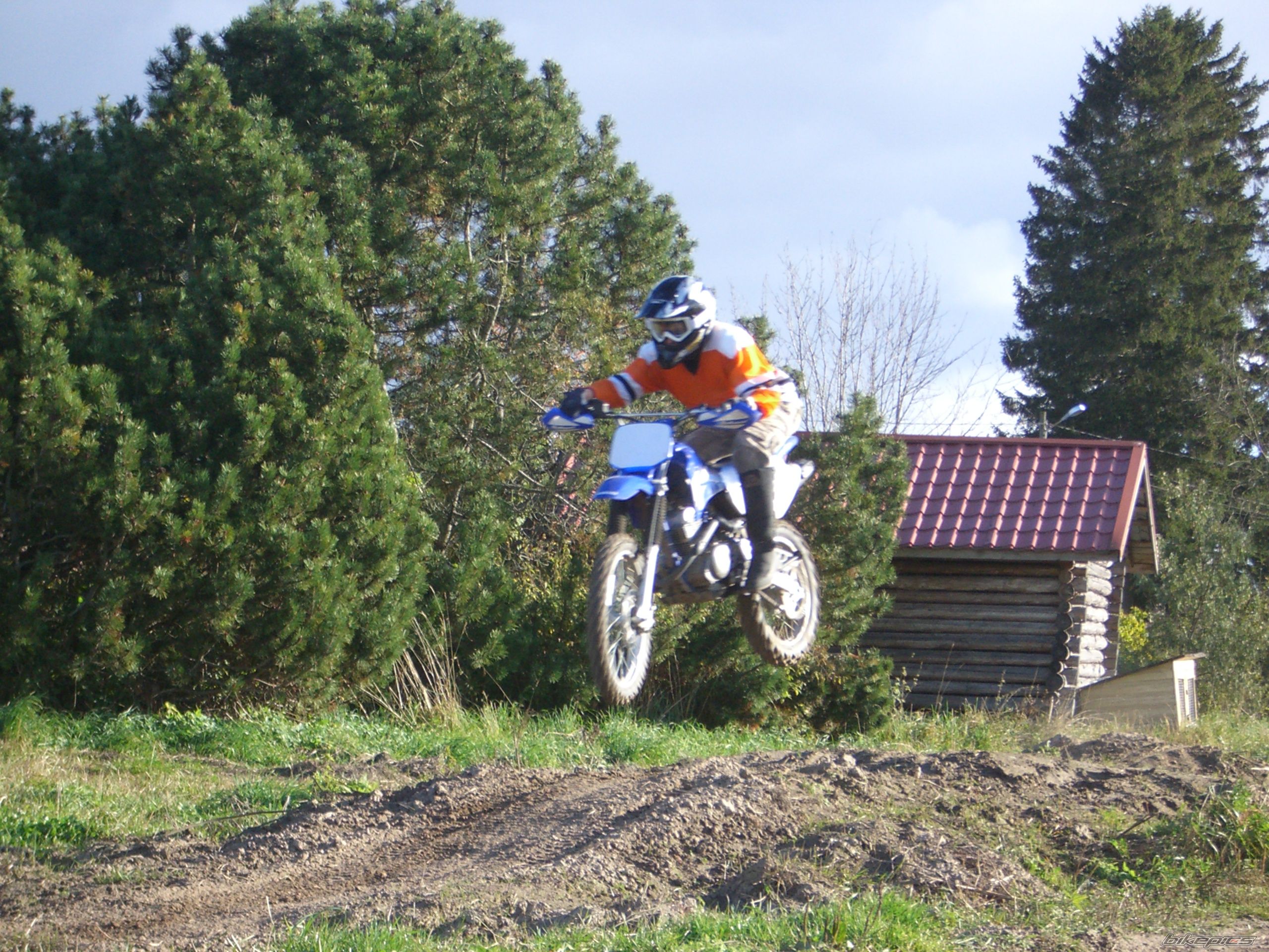 Photo 1072714