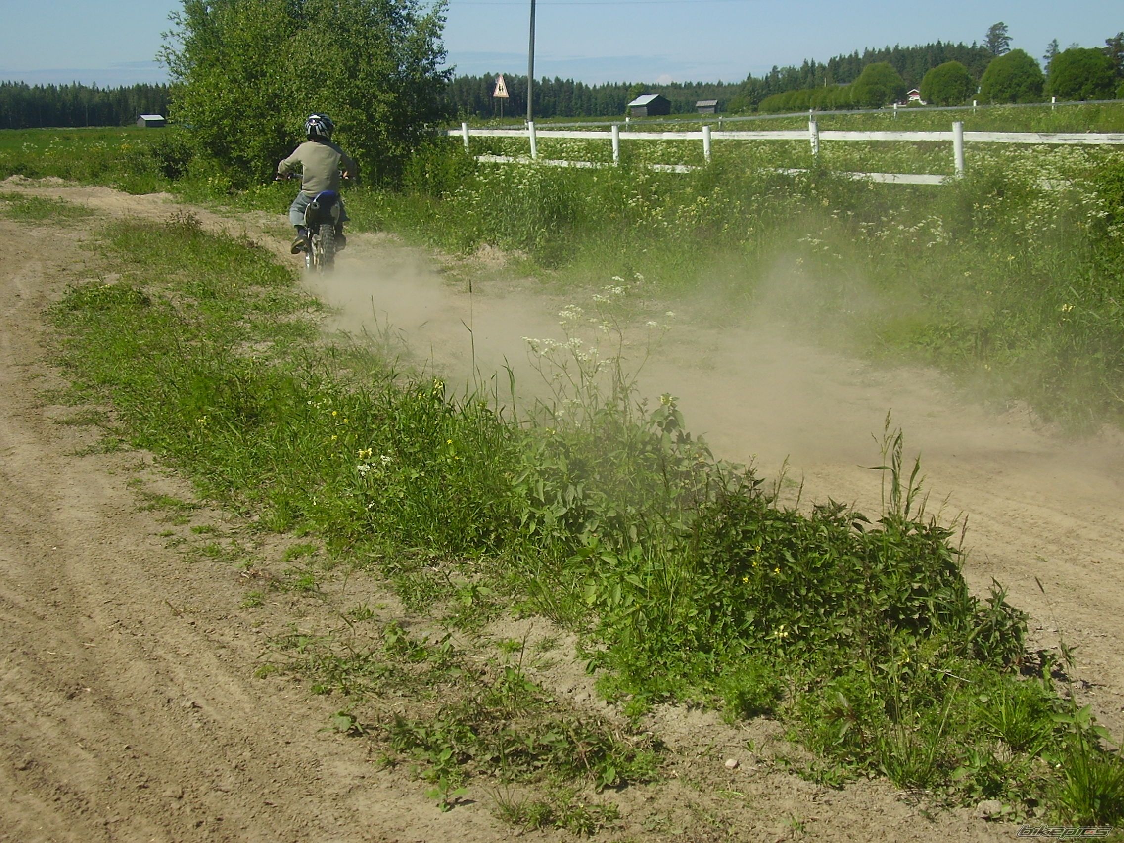 Photo 1072765
