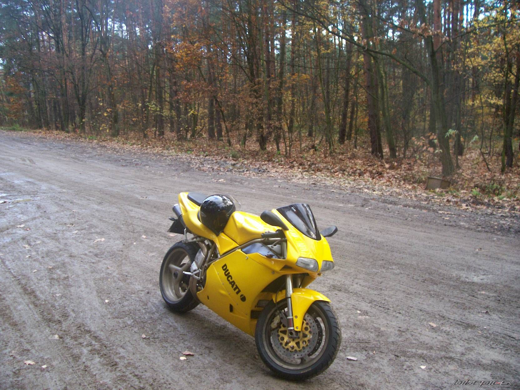 Photo 1072904