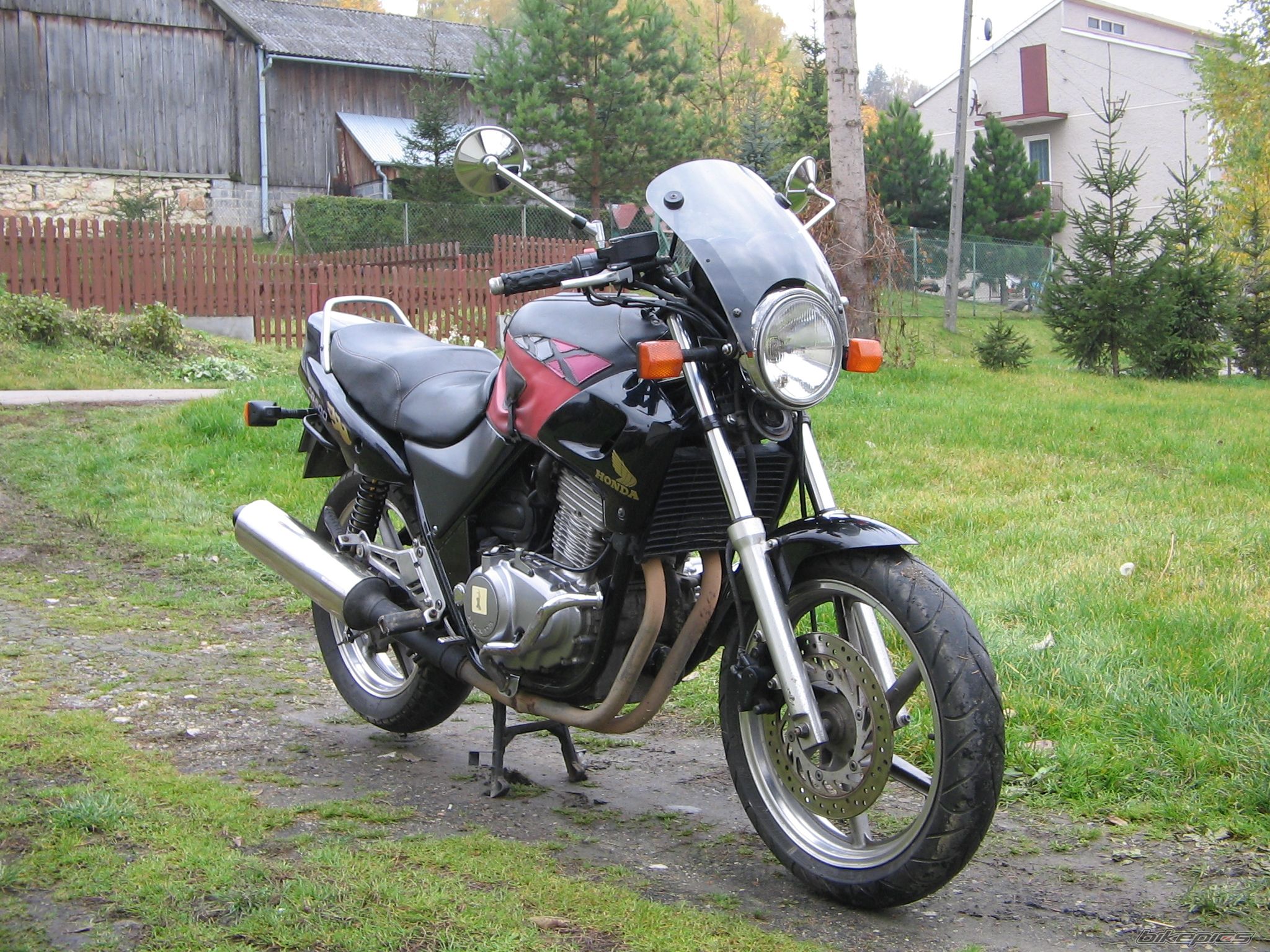Photo 1073035