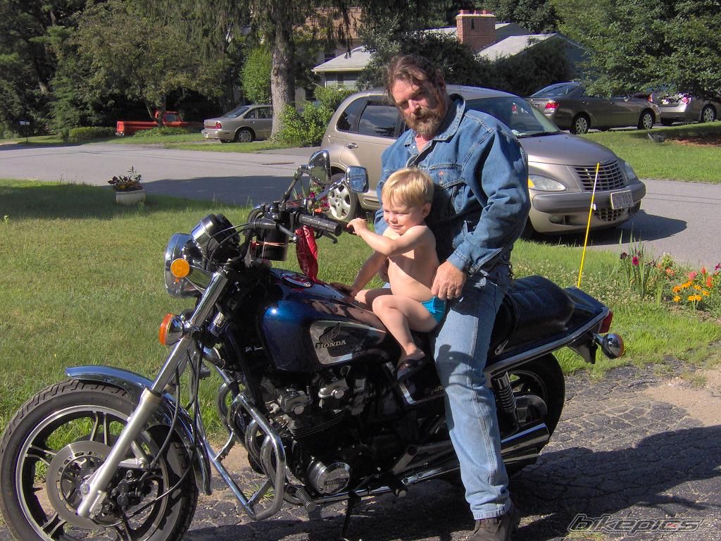 Photo 1073424