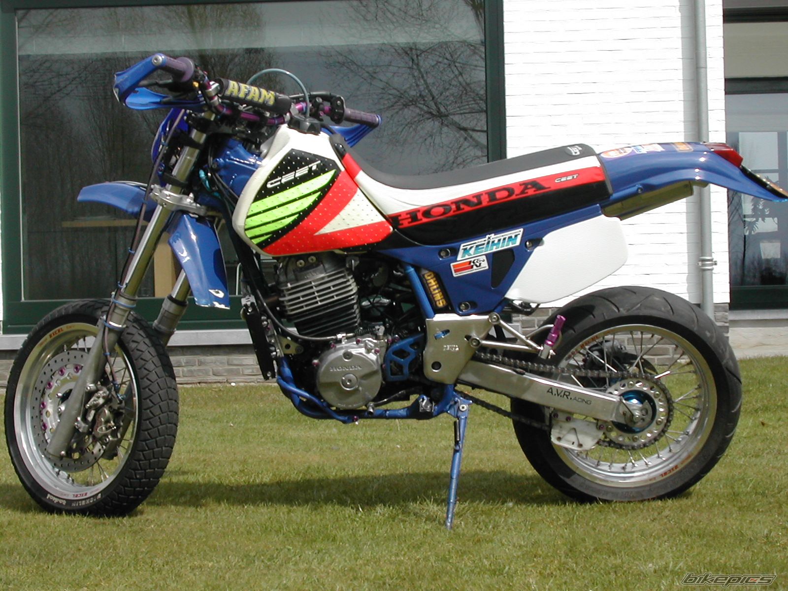 Bike Photo 1073525