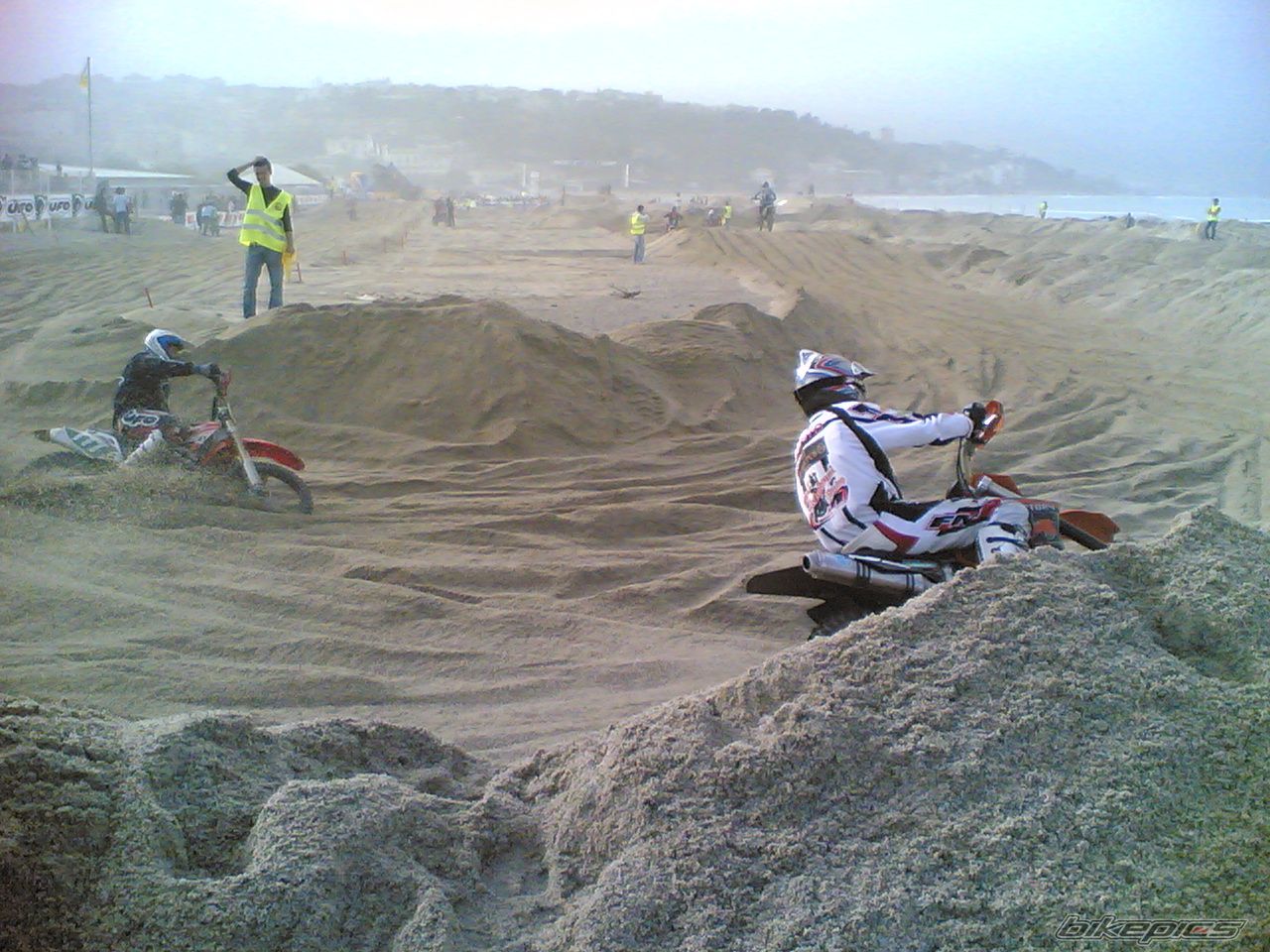 Photo 1073604