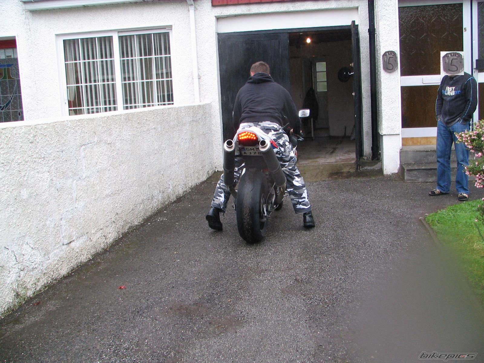 Bike Photo 1073676