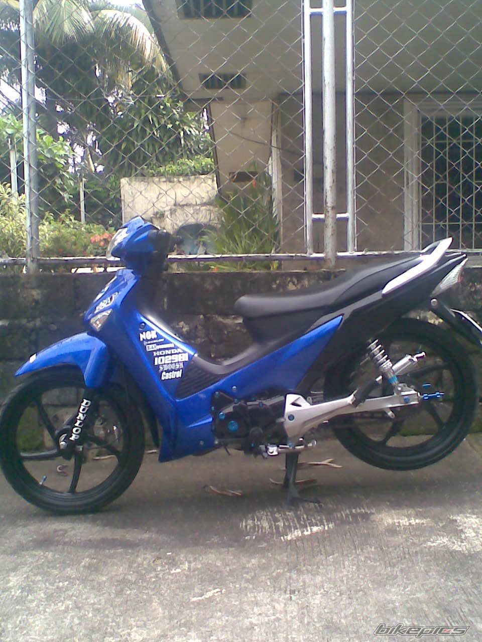 Photo 1073910