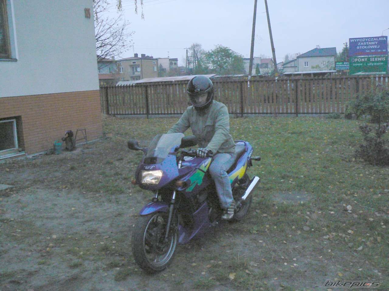 Photo 1073970