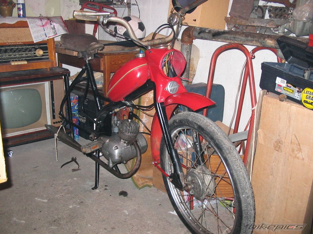 Photo 1074007
