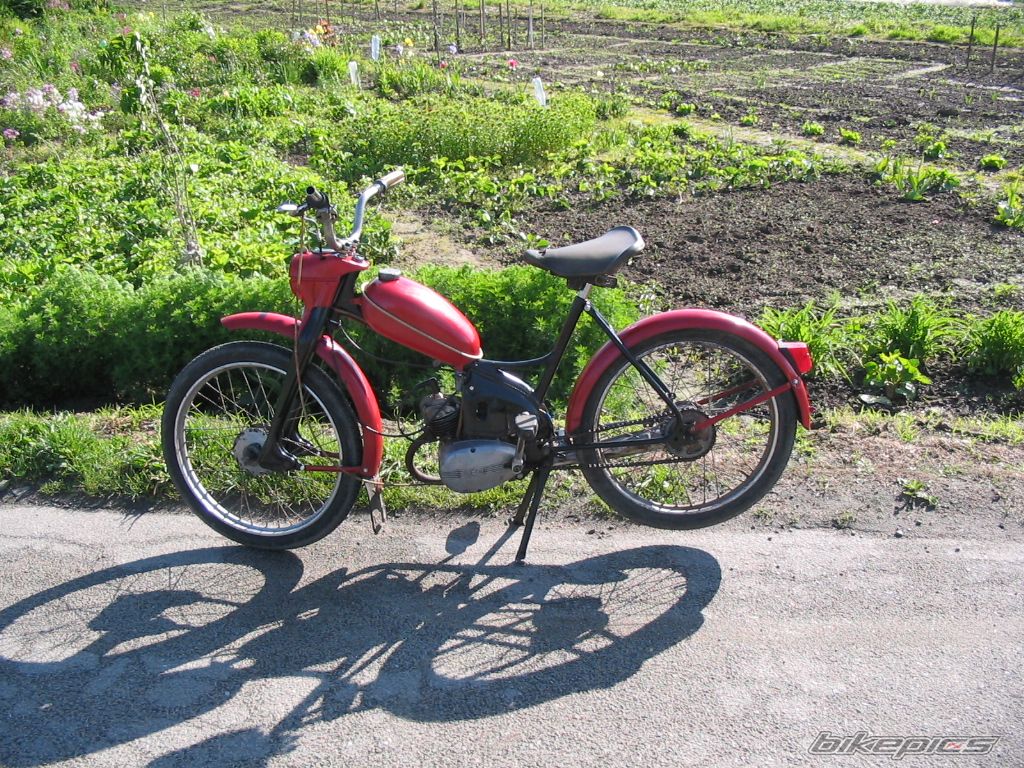 Photo 1074012