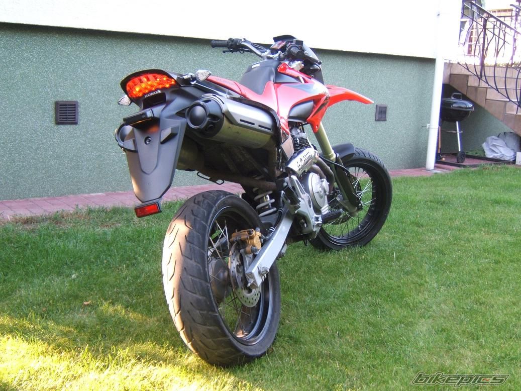 Photo 1074034