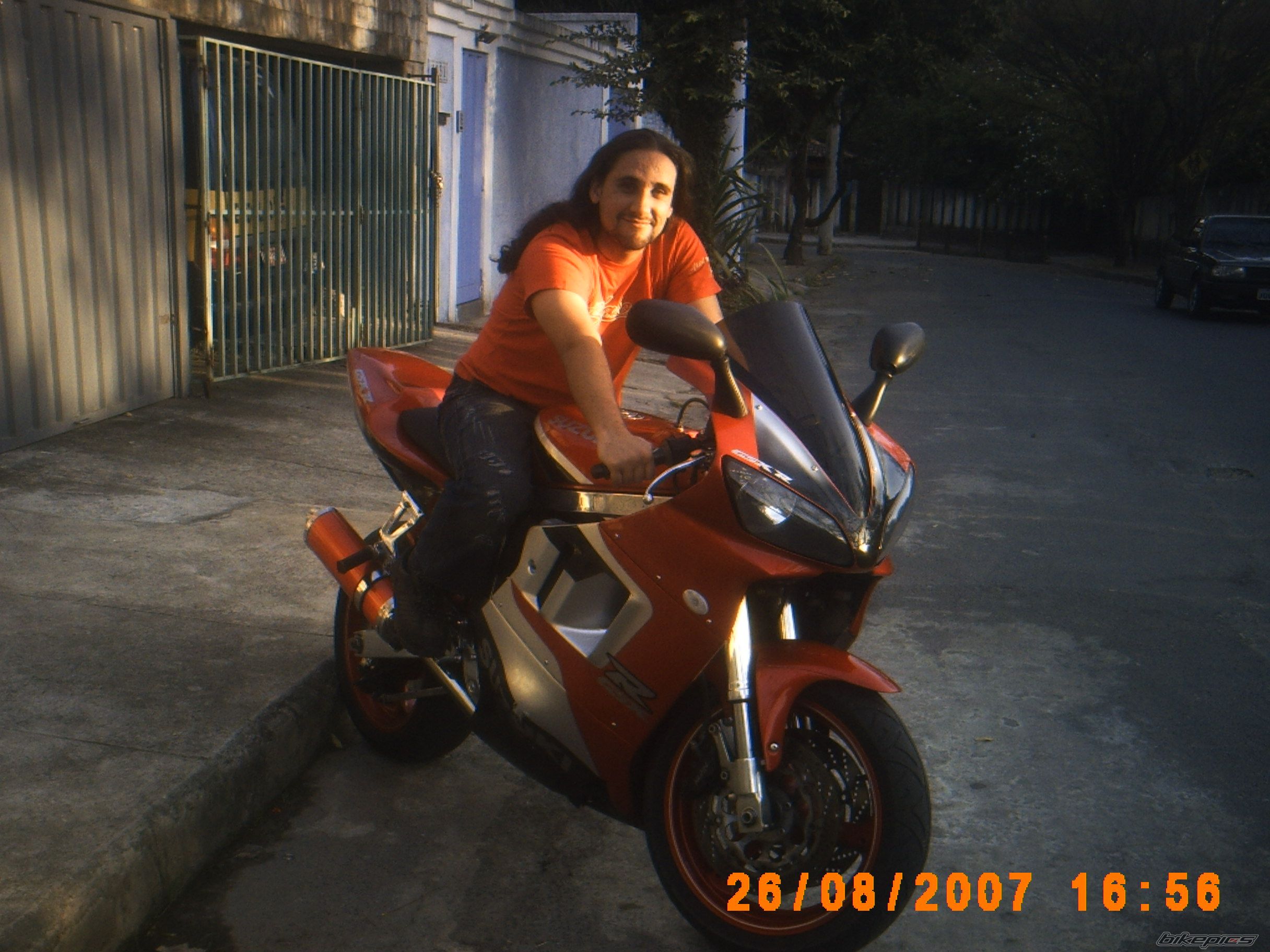 Photo 1074123
