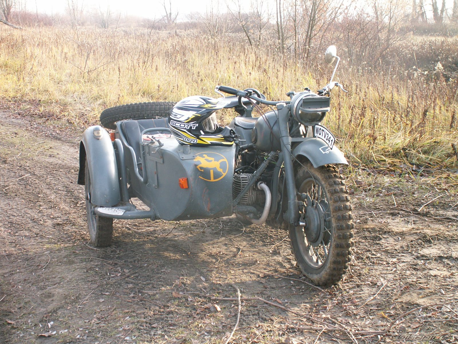 Photo 1074129