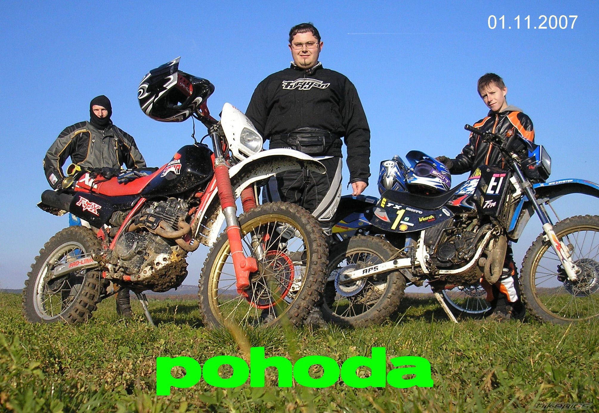 Photo 1074161