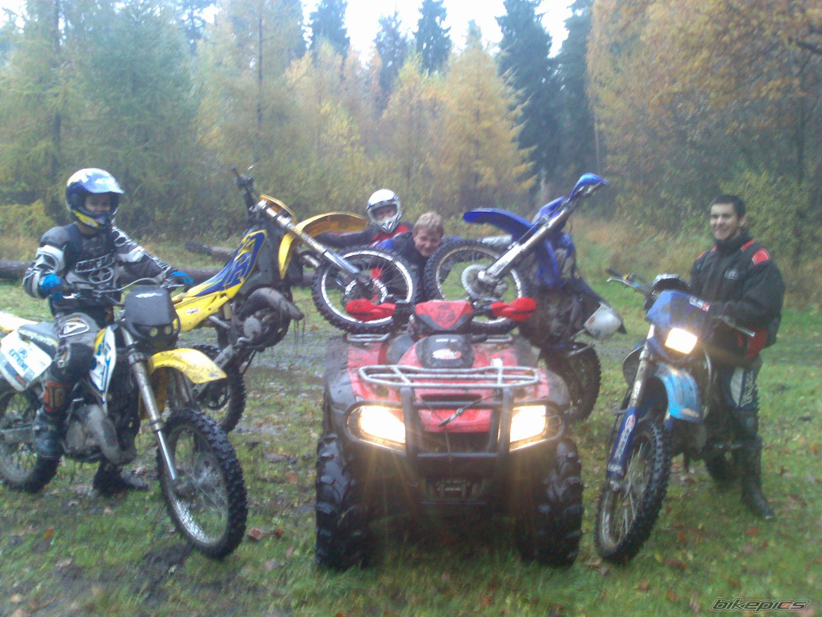 Photo 1074221
