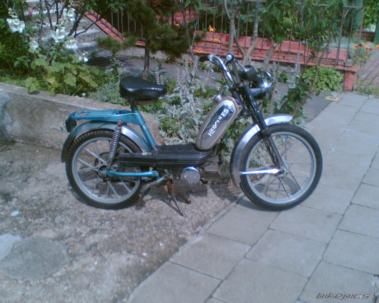 Photo 1074320