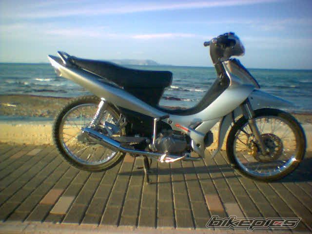 Photo 1074377