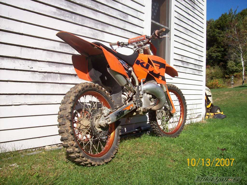 Photo 1074796