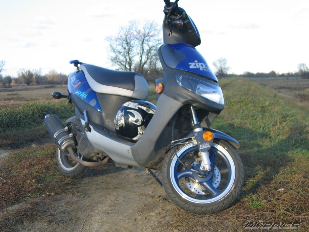 Photo 1074968