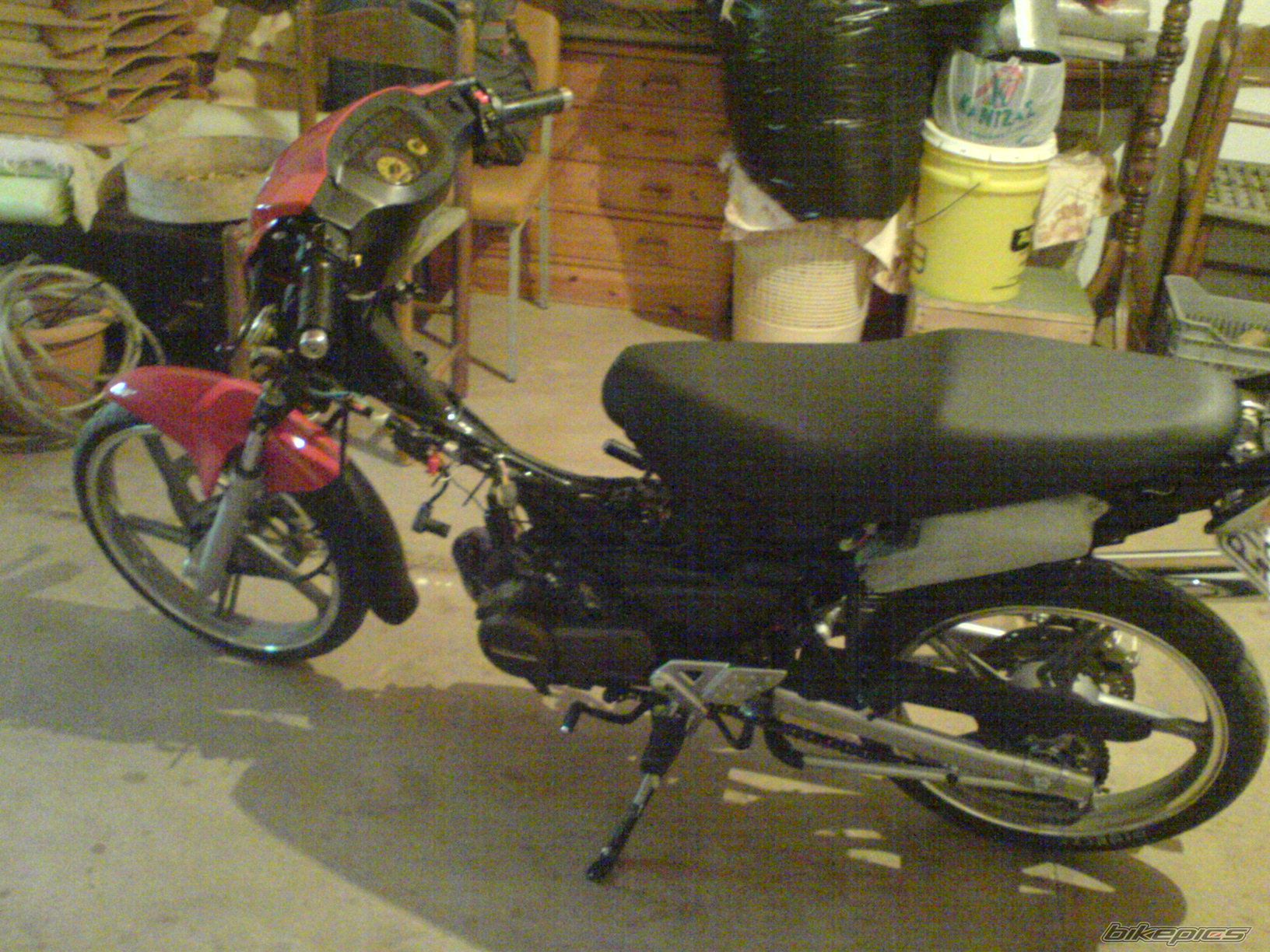 Photo 1074998