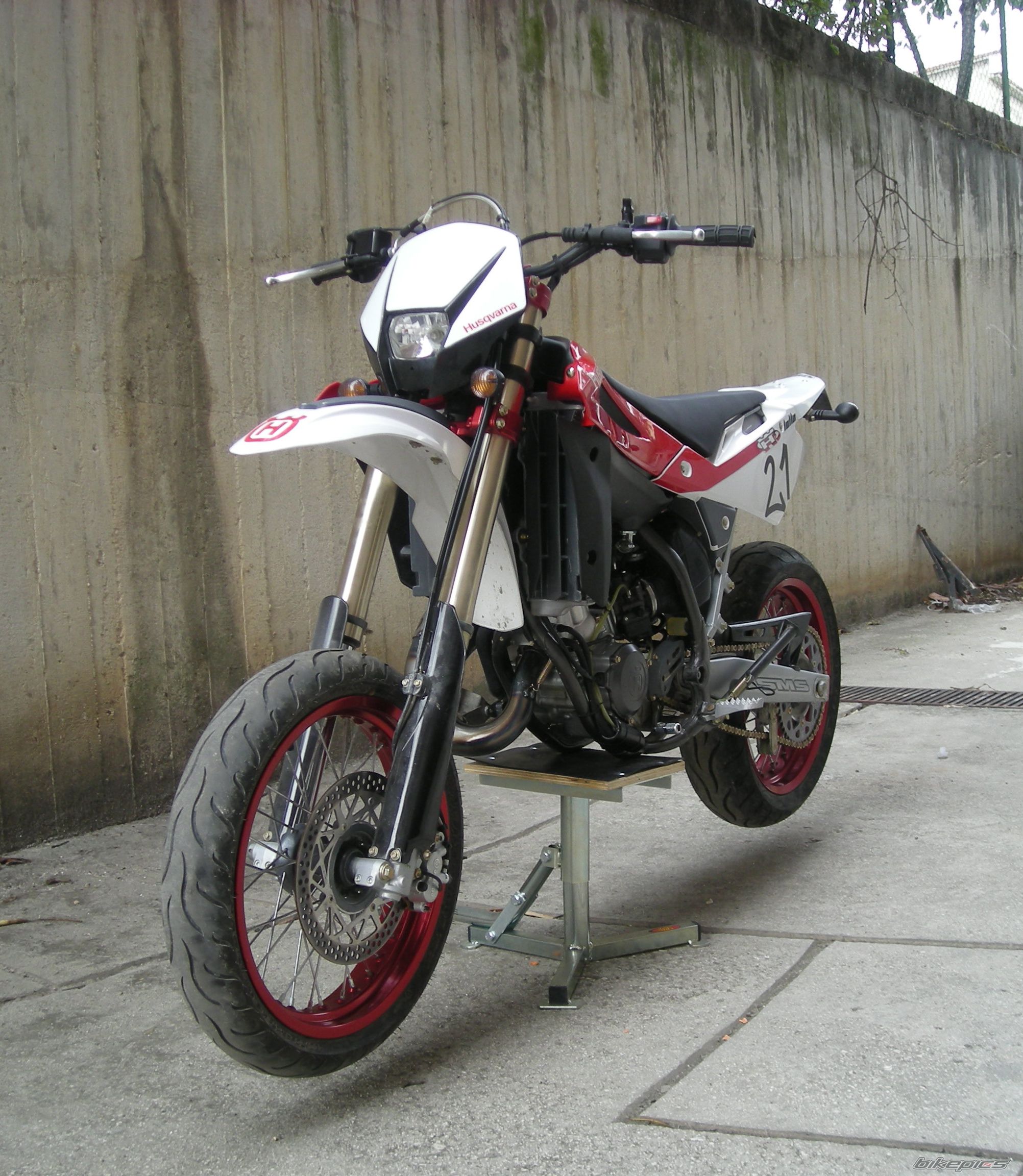 Photo 1075669