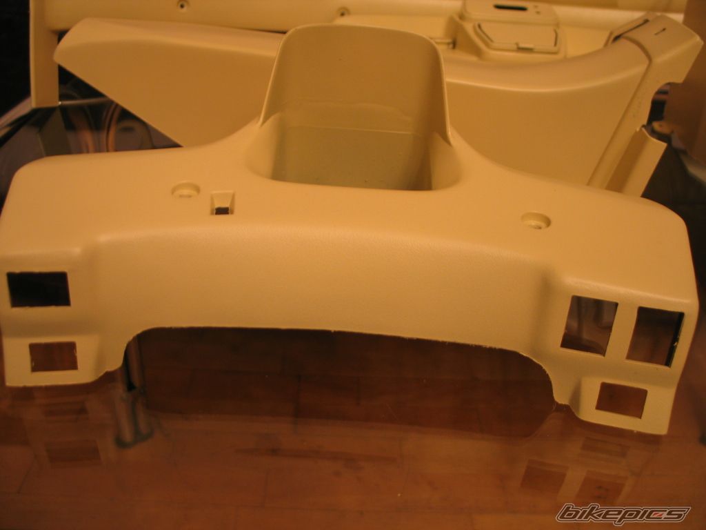 Photo 1075695