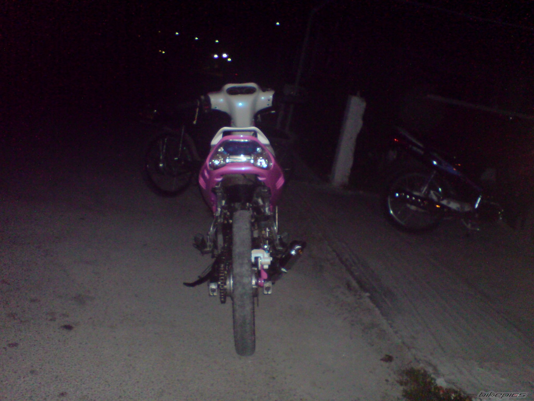 Photo 1075707