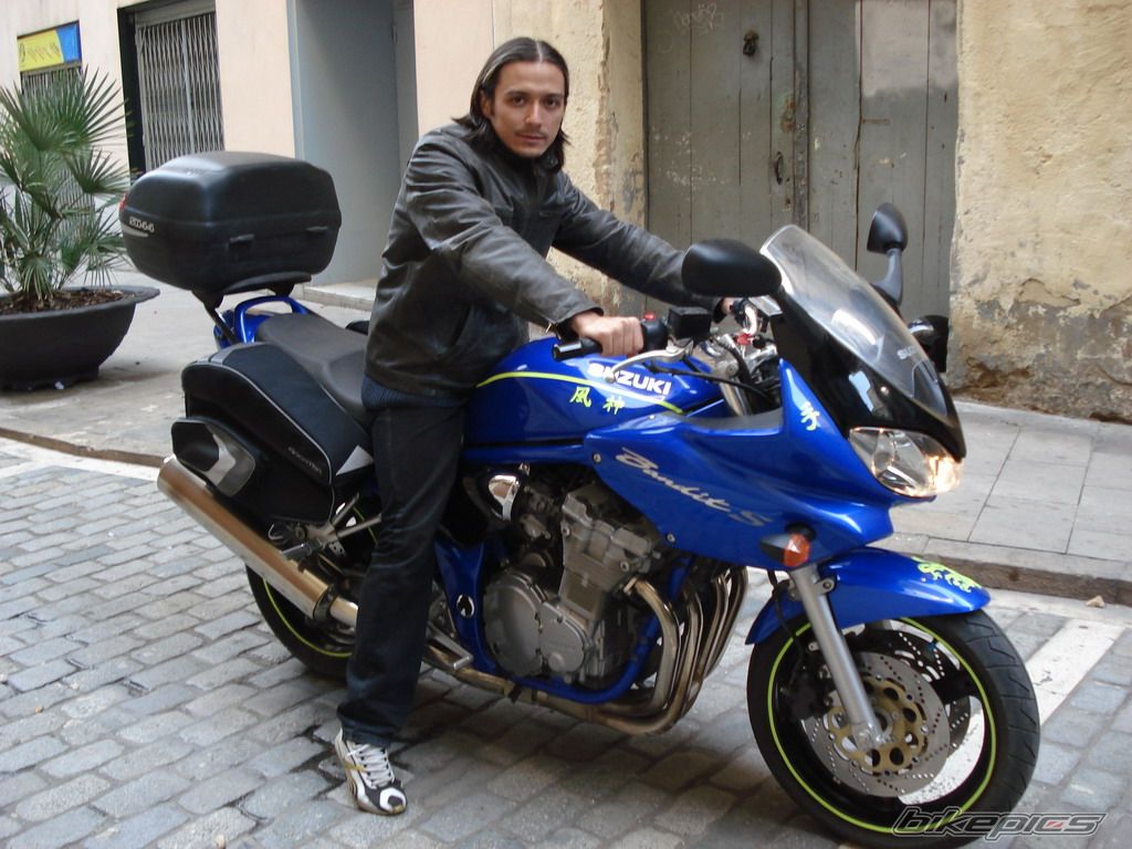Photo 1075721