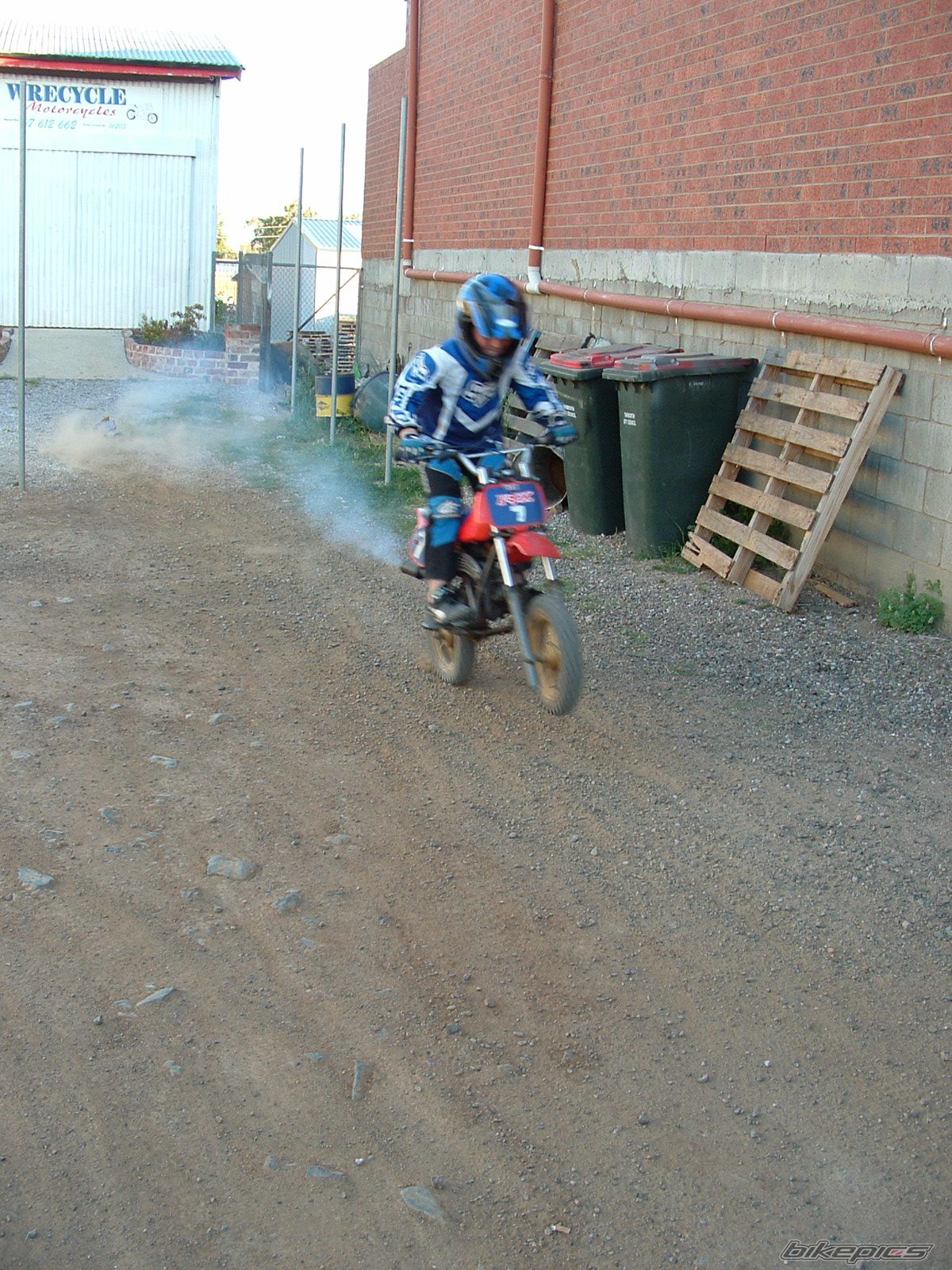 Photo 1075726