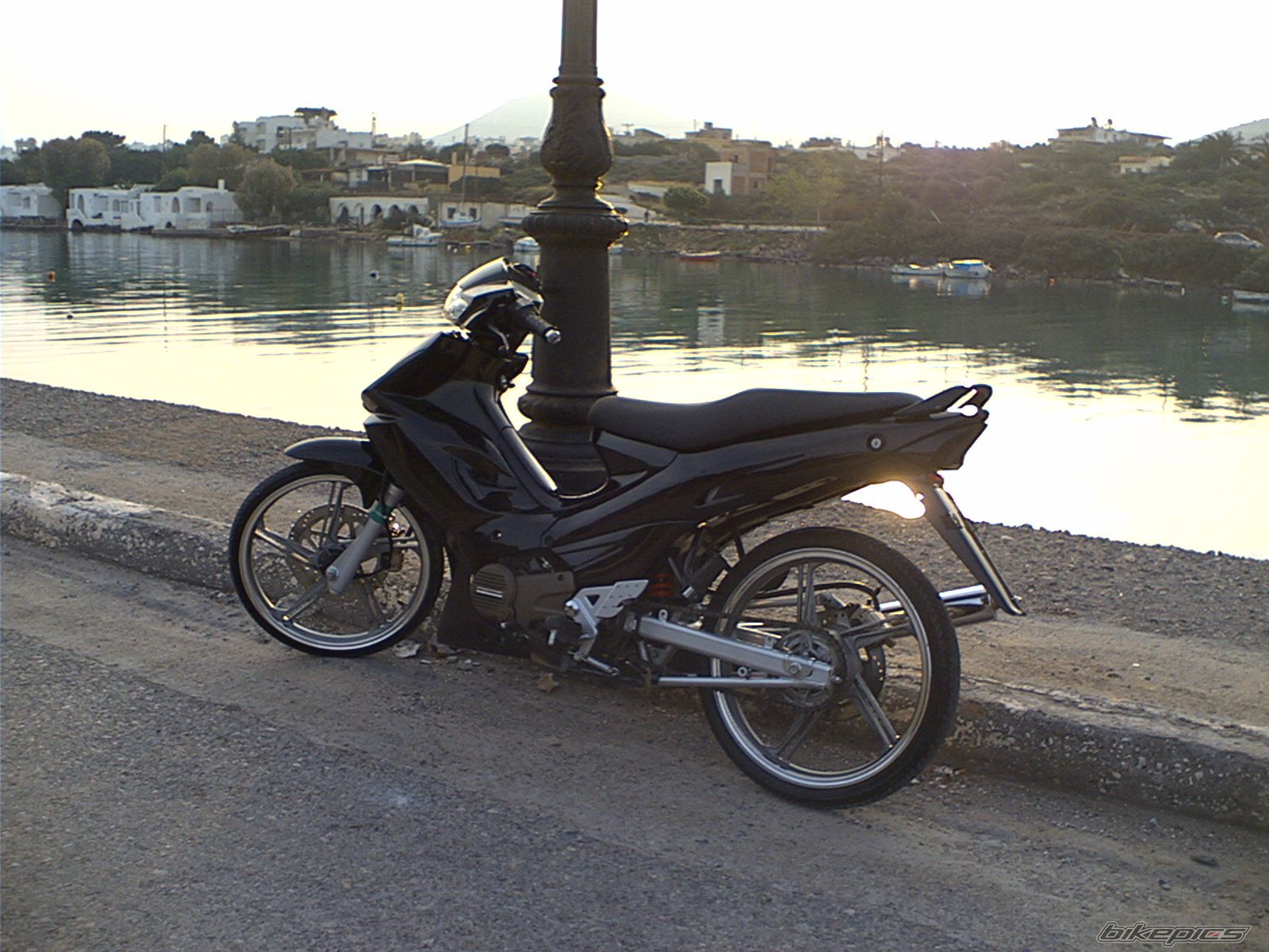 Photo 1075770