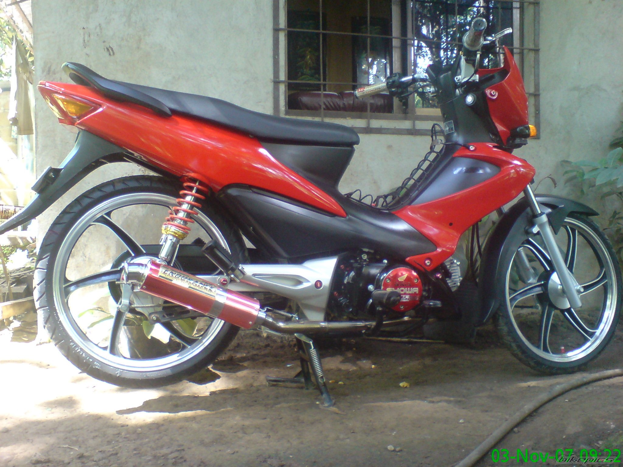 Bike Photo 1075876