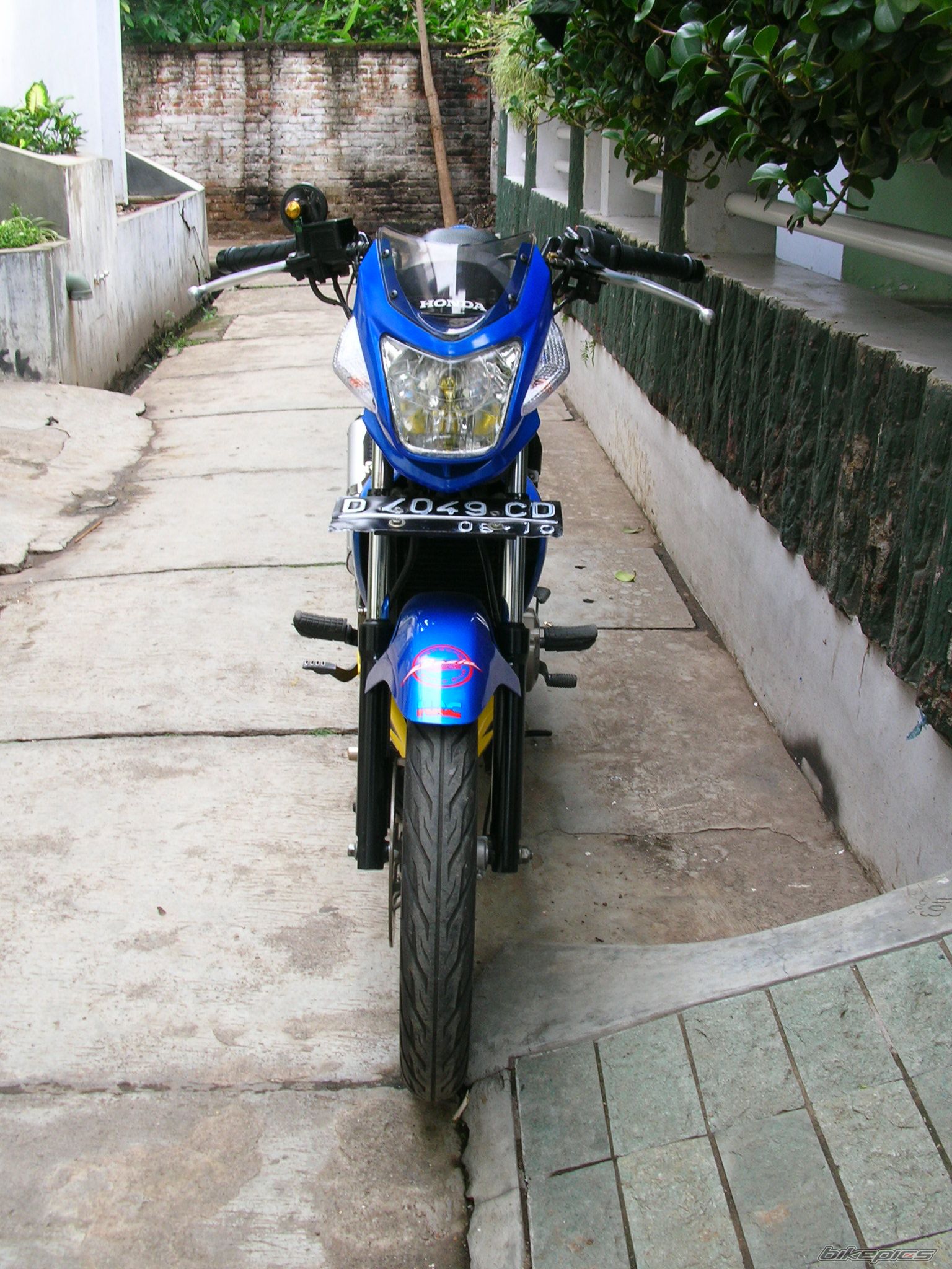 Photo 1075899