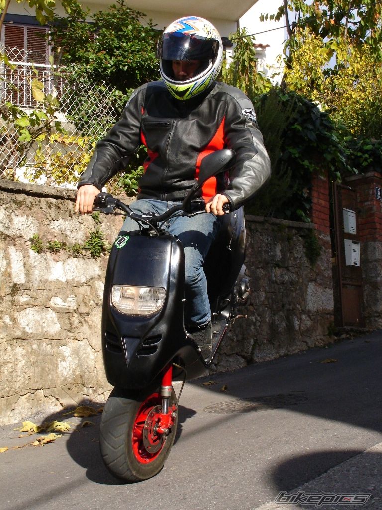 Photo 1075925