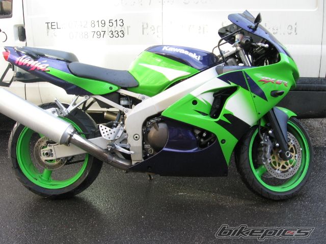 Photo 1075973