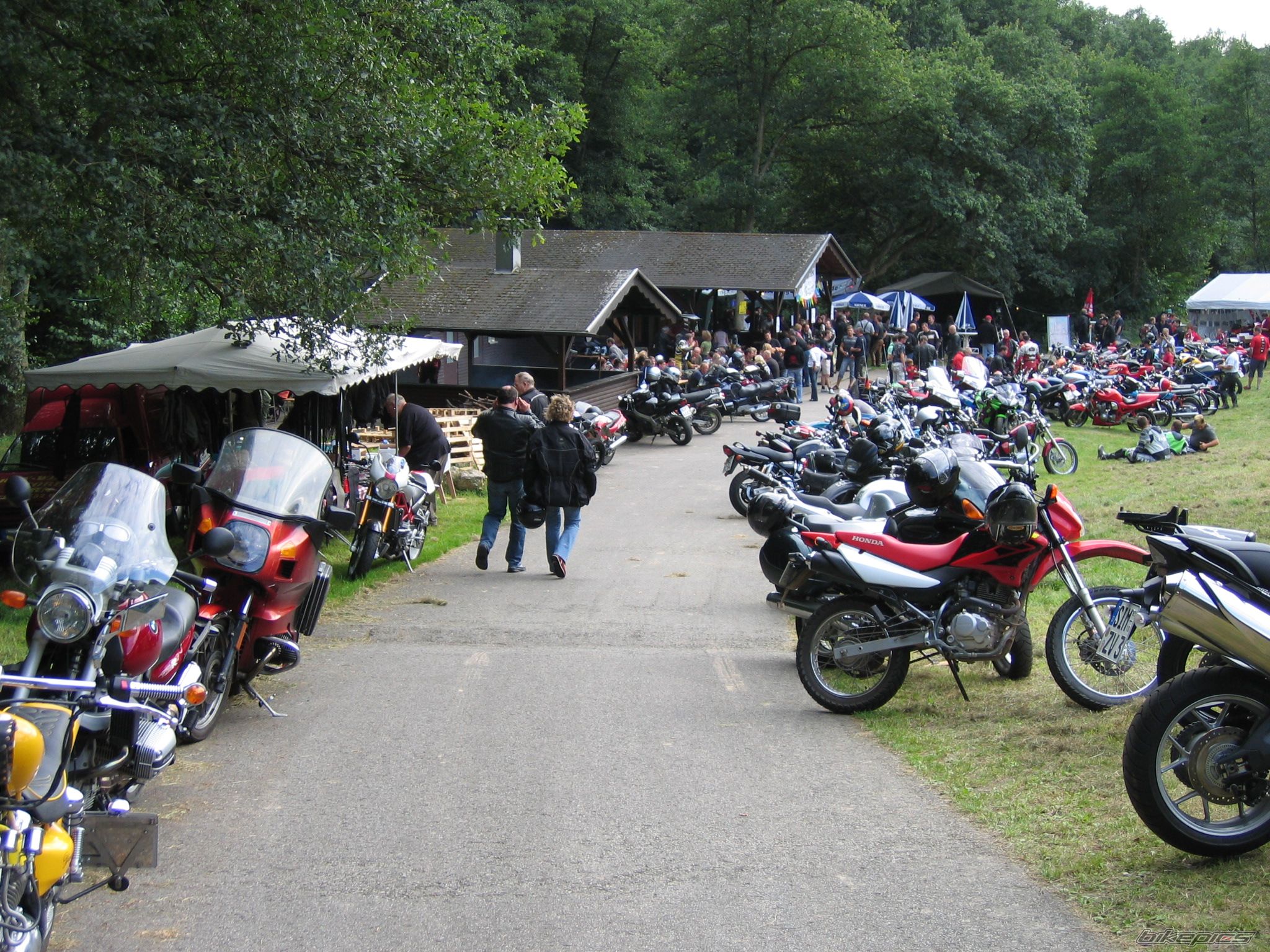 Photo 1076020