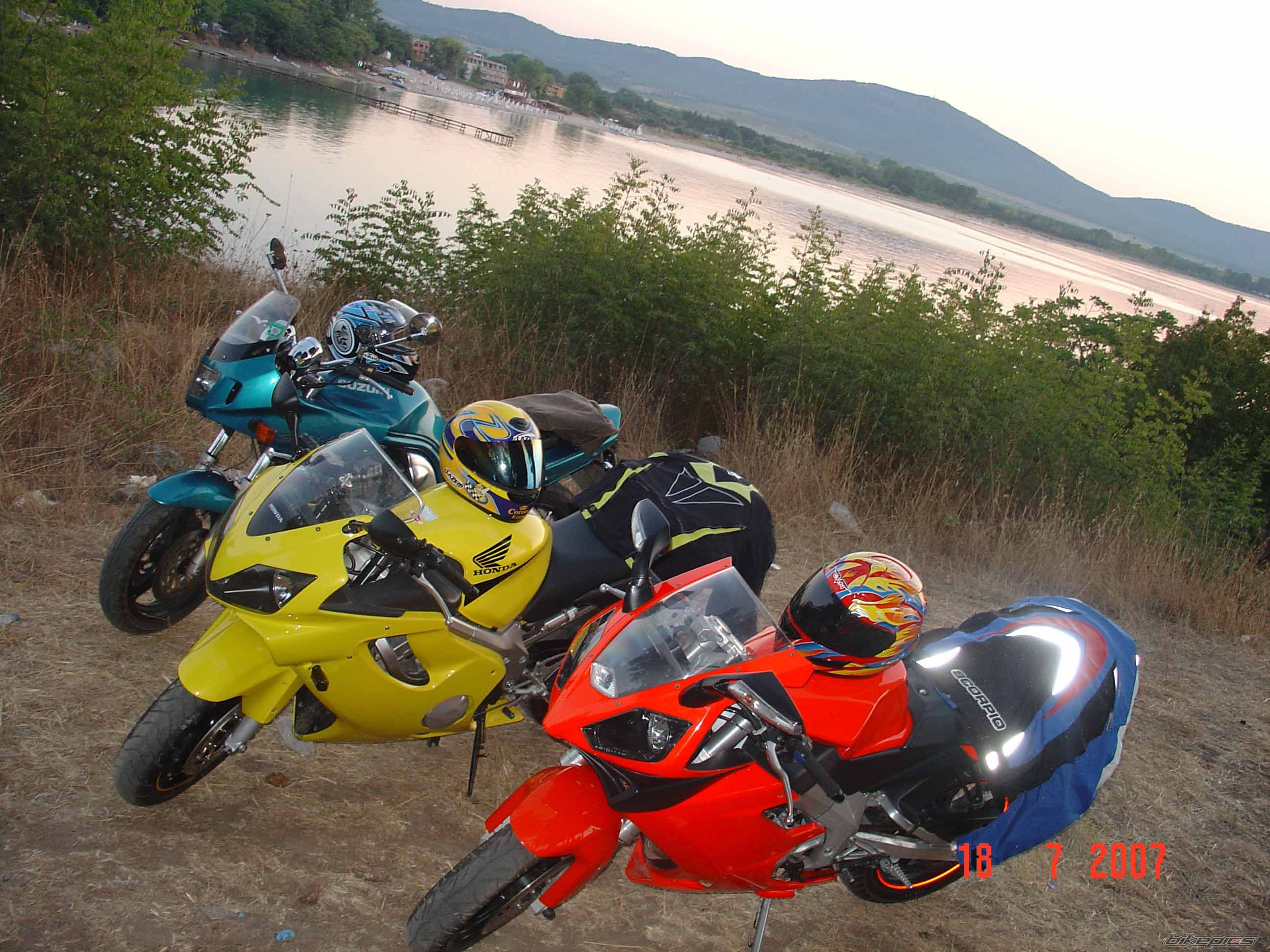 Photo 1076021