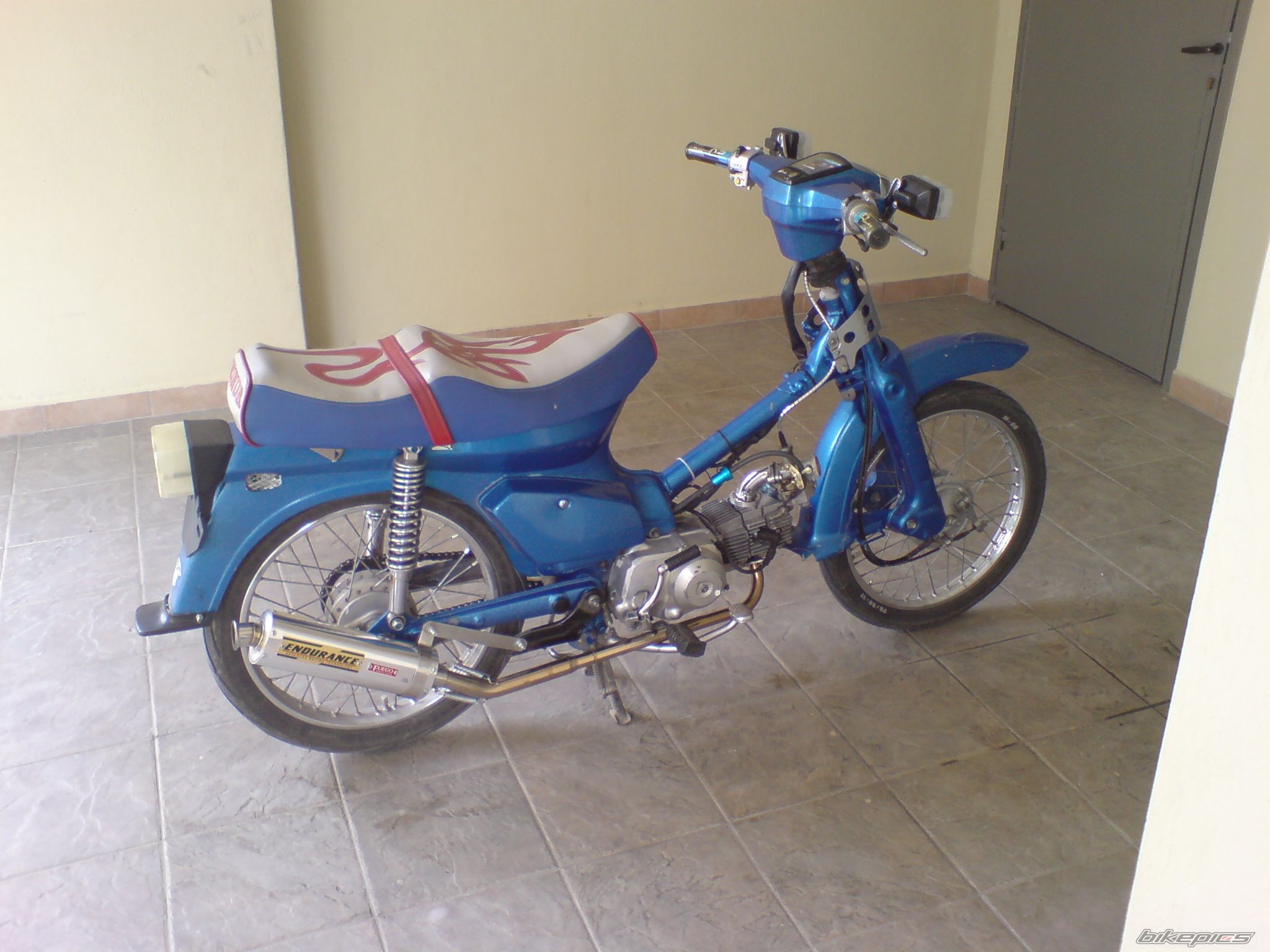 Photo 1076134