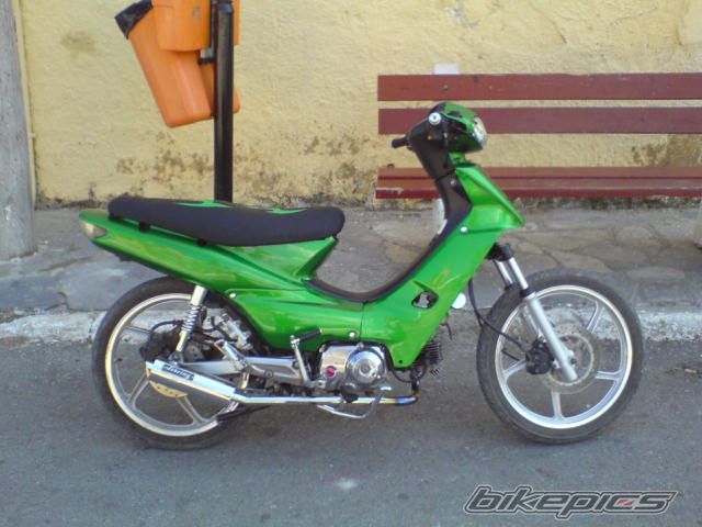 Photo 1076135