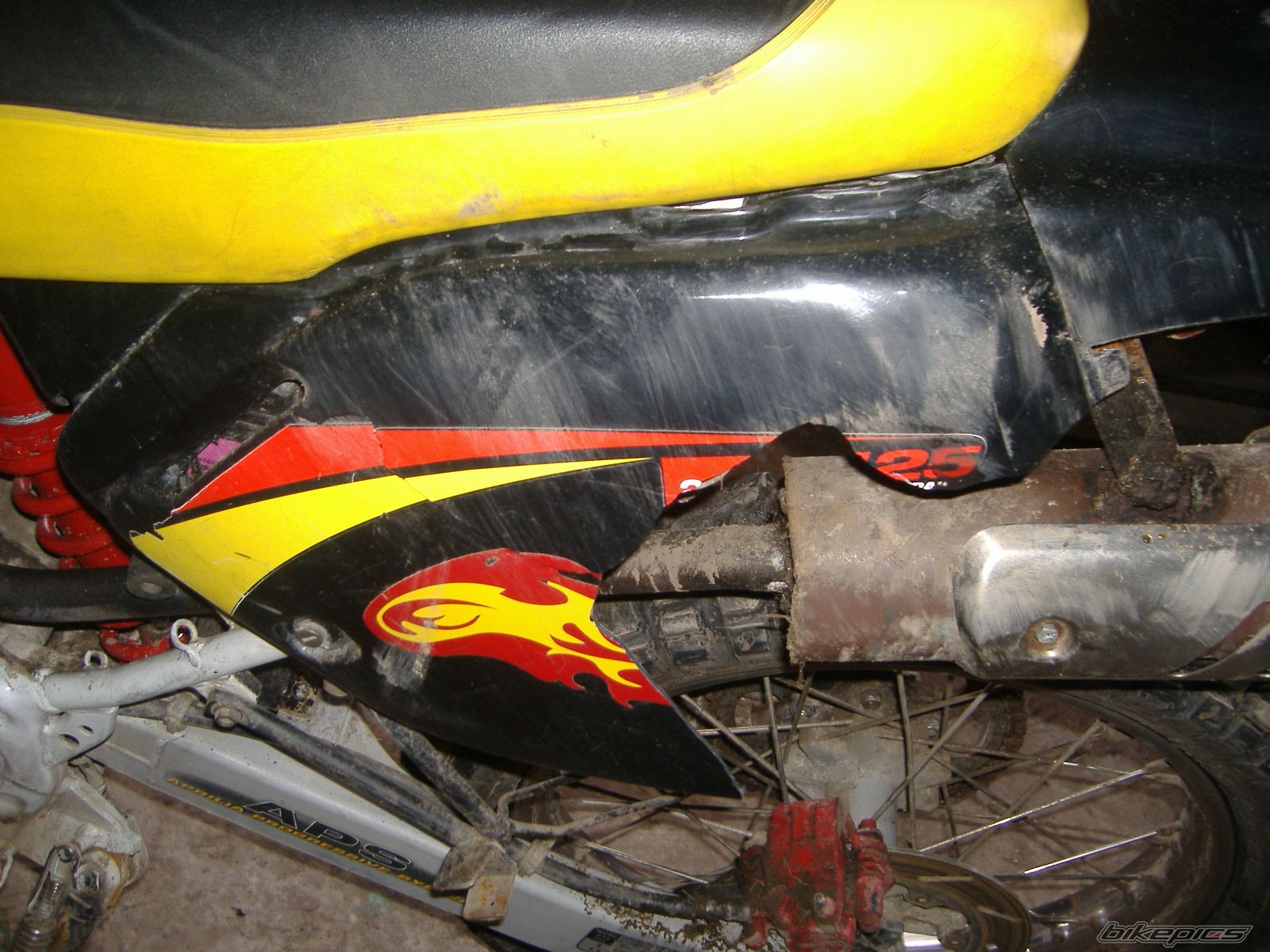 Photo 1076209