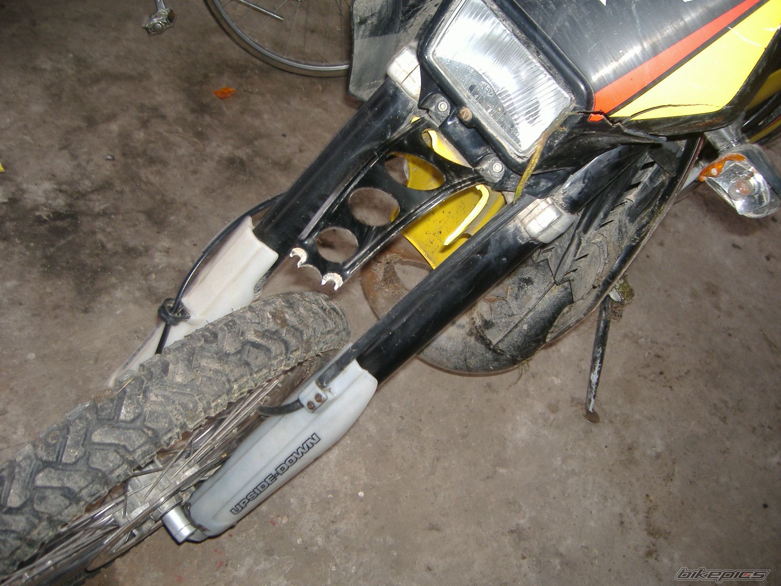 Photo 1076215