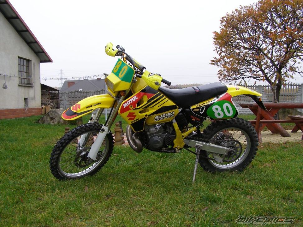 Photo 1076341