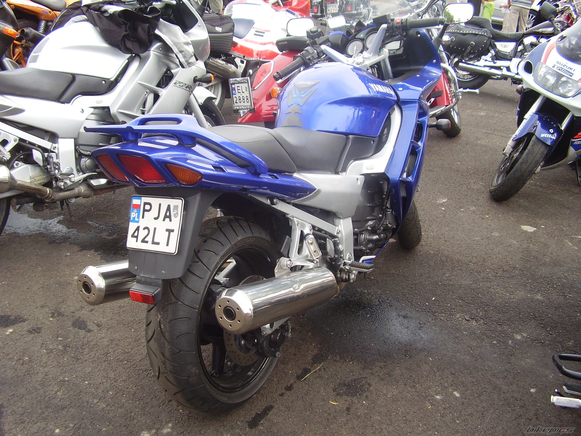 Photo 1076361