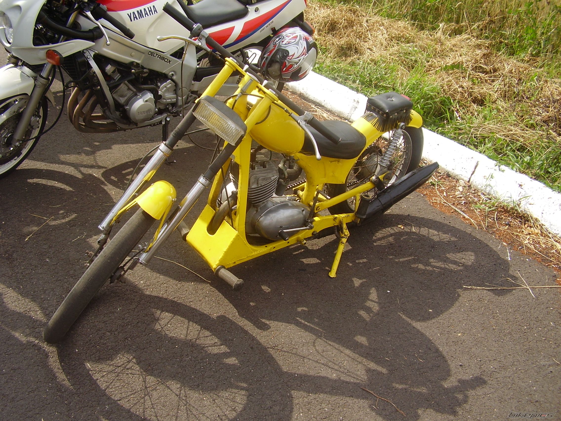 Photo 1076387
