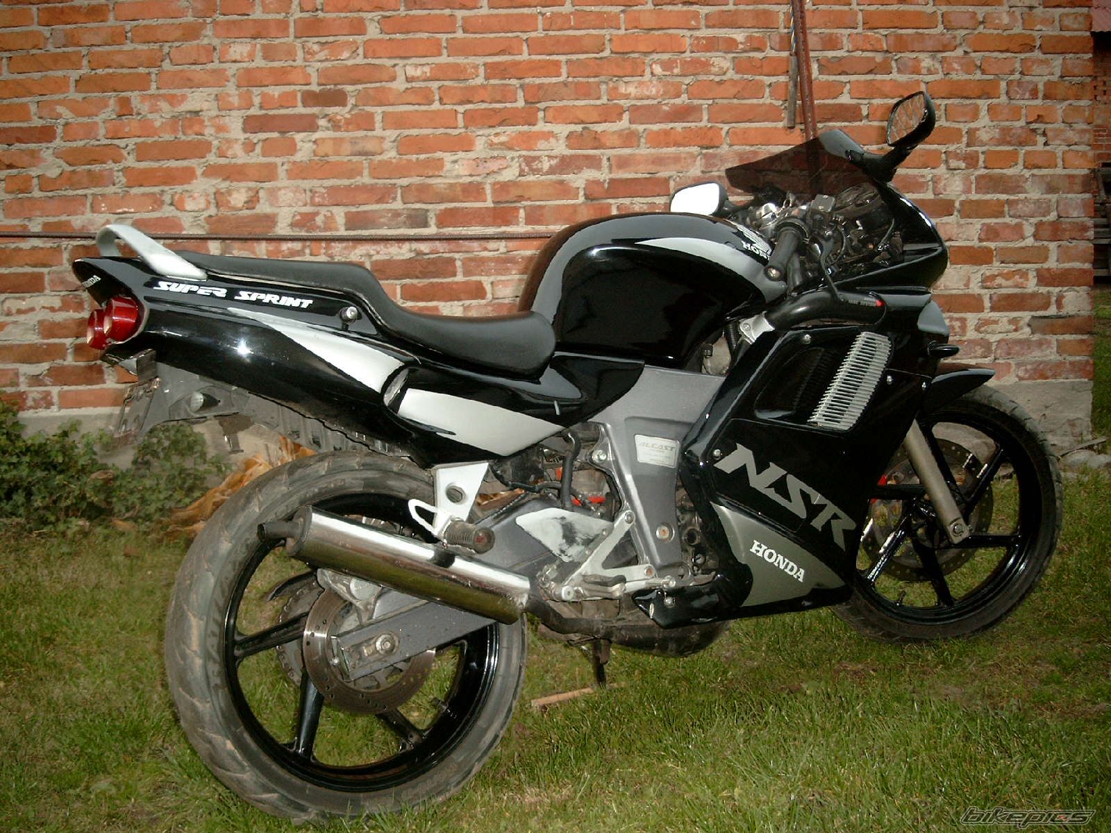Photo 1076543