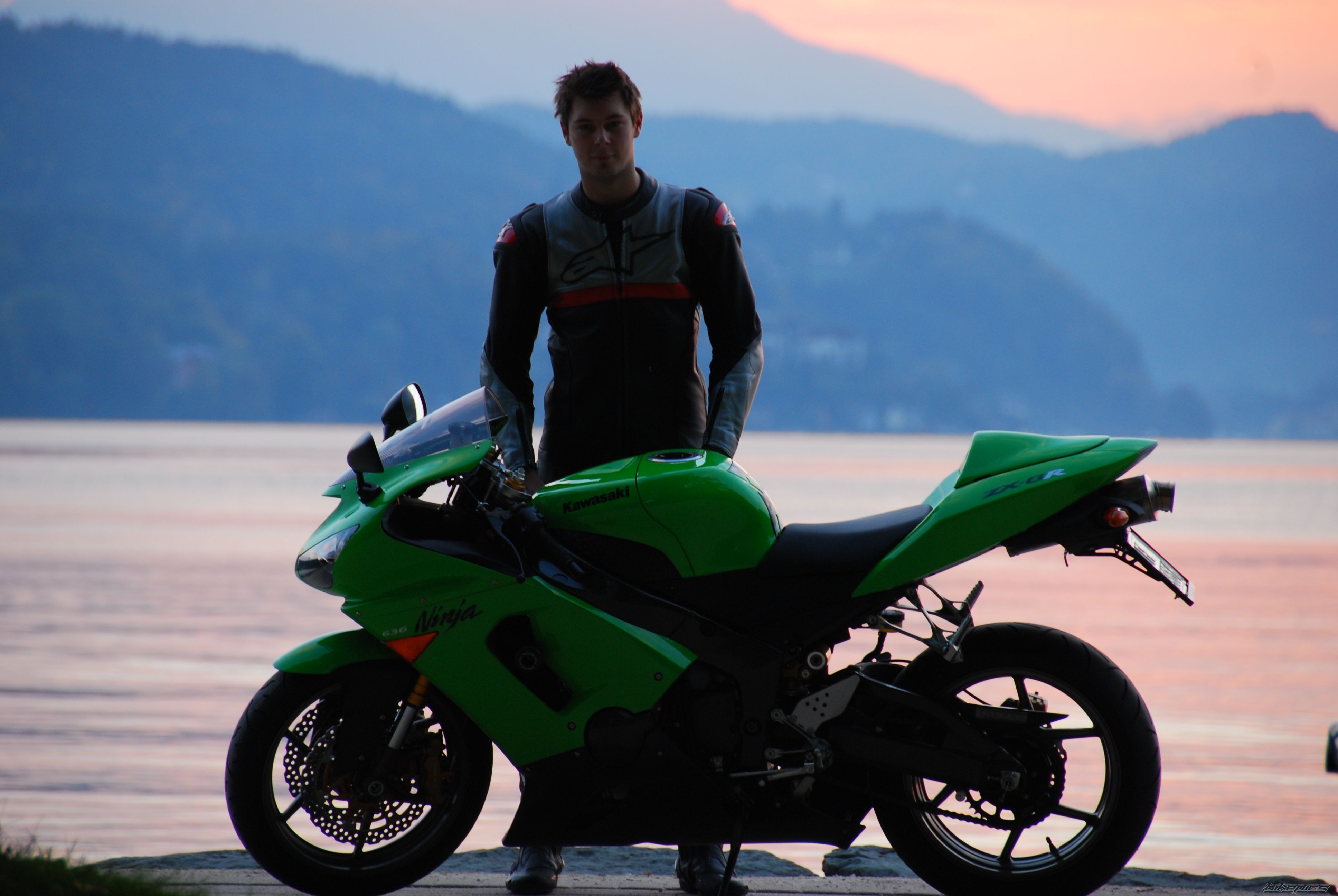 Bike Photo 1076552