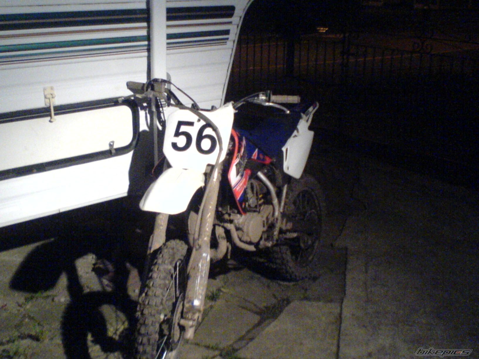 Photo 1076665
