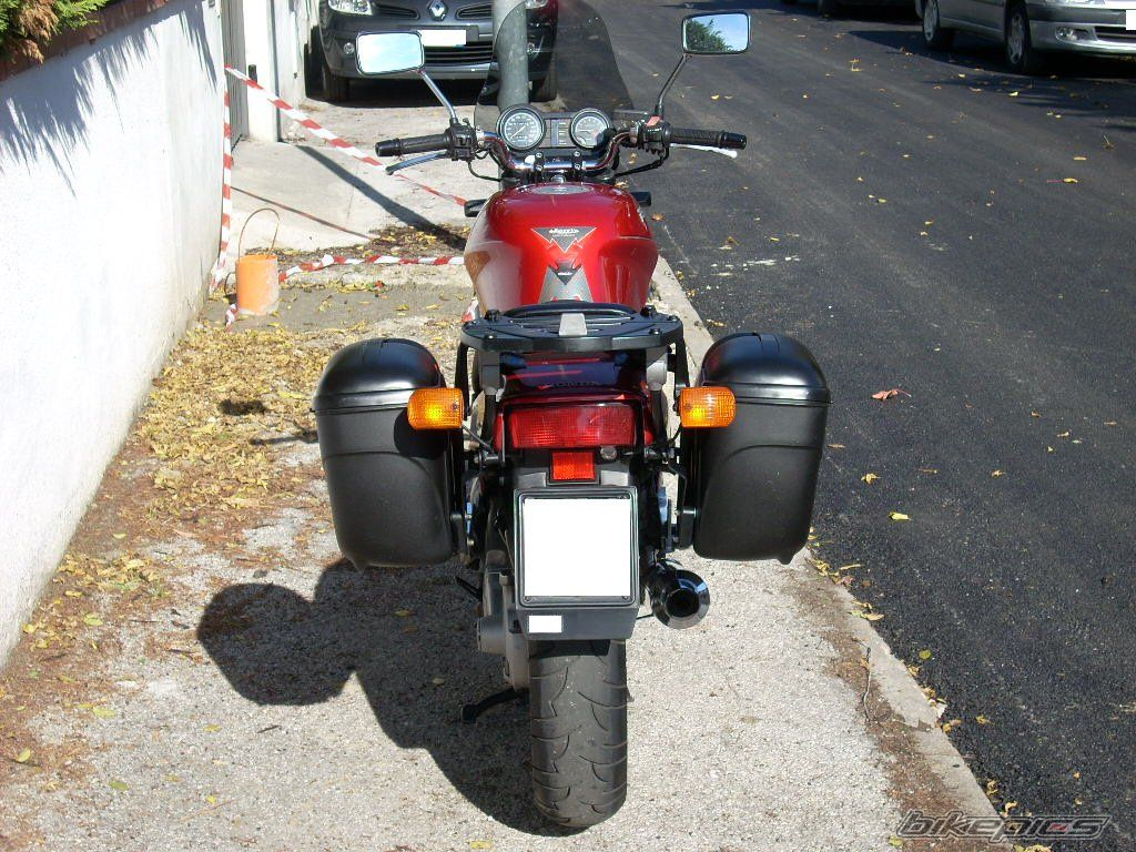 Photo 1076708