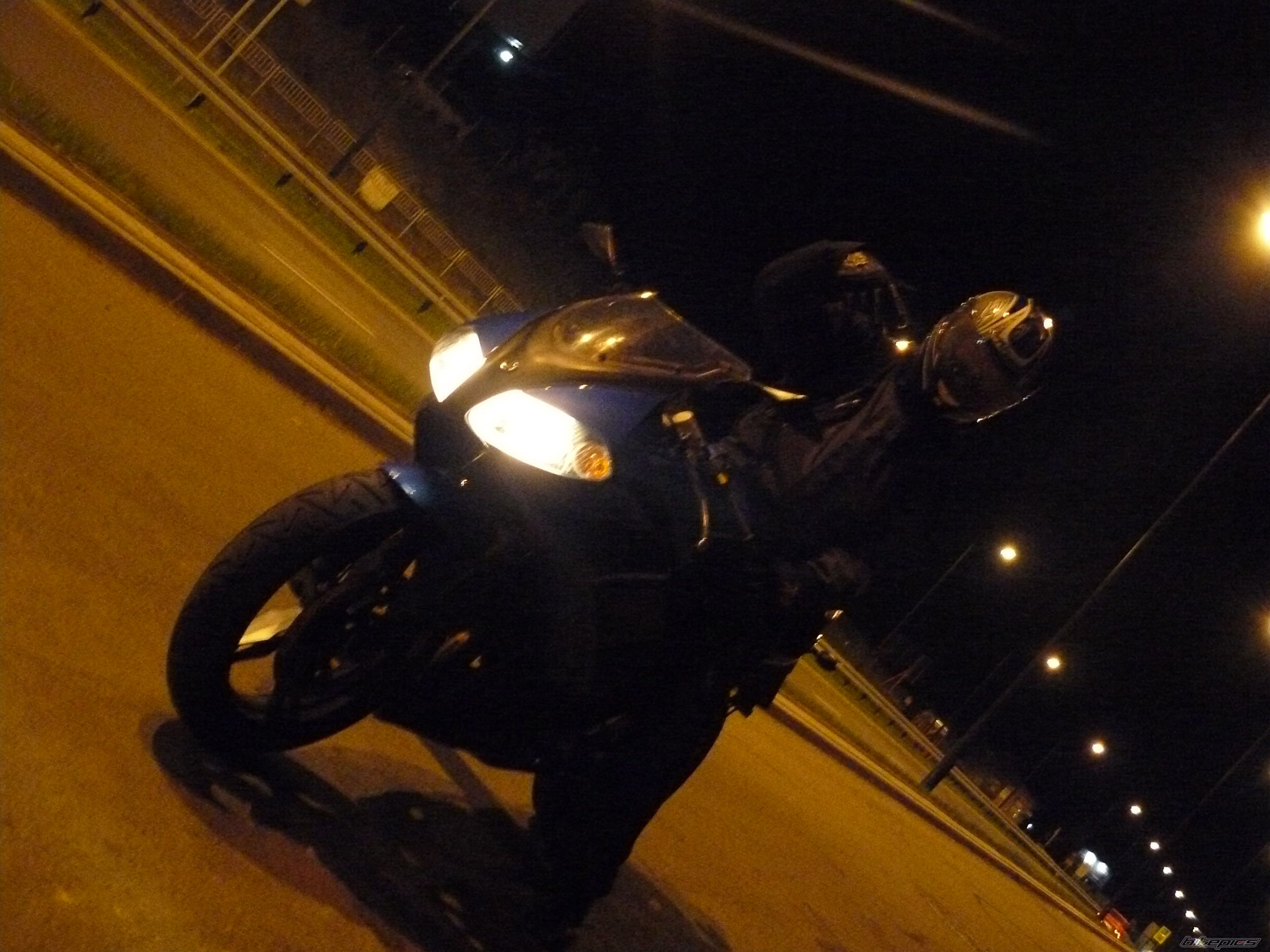 Photo 1076887