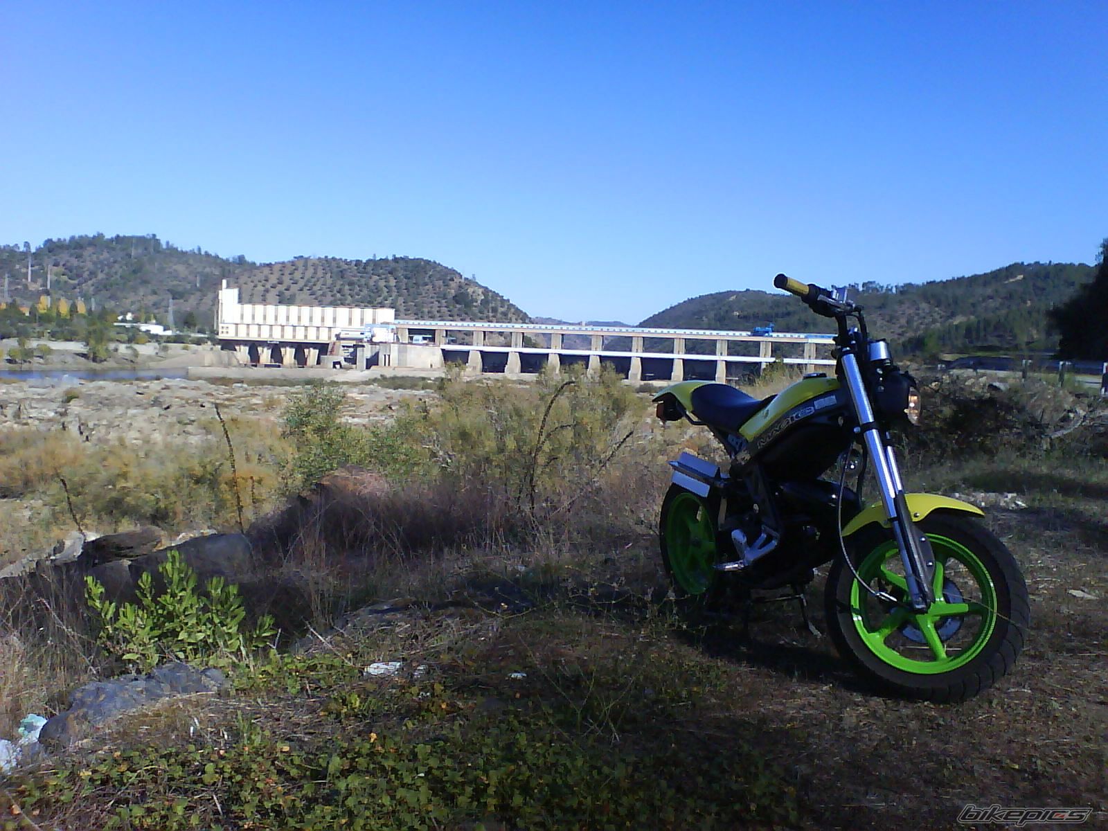 Photo 1076913