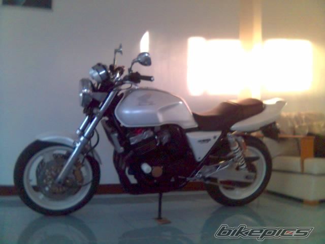 Photo 1076990