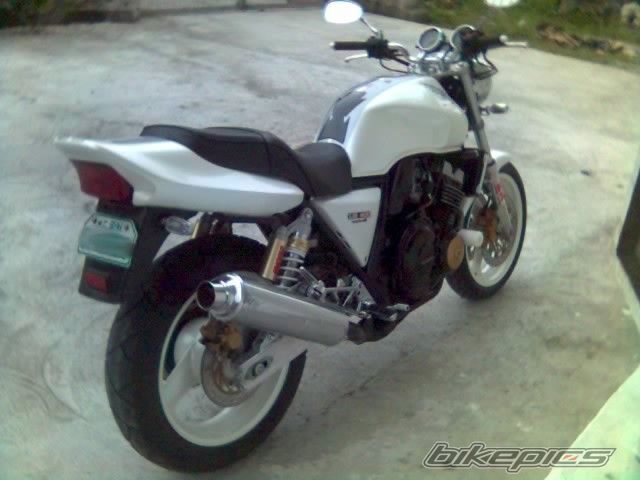 Photo 1076993