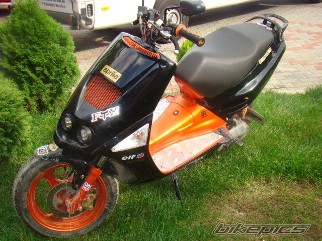 Photo 1077033